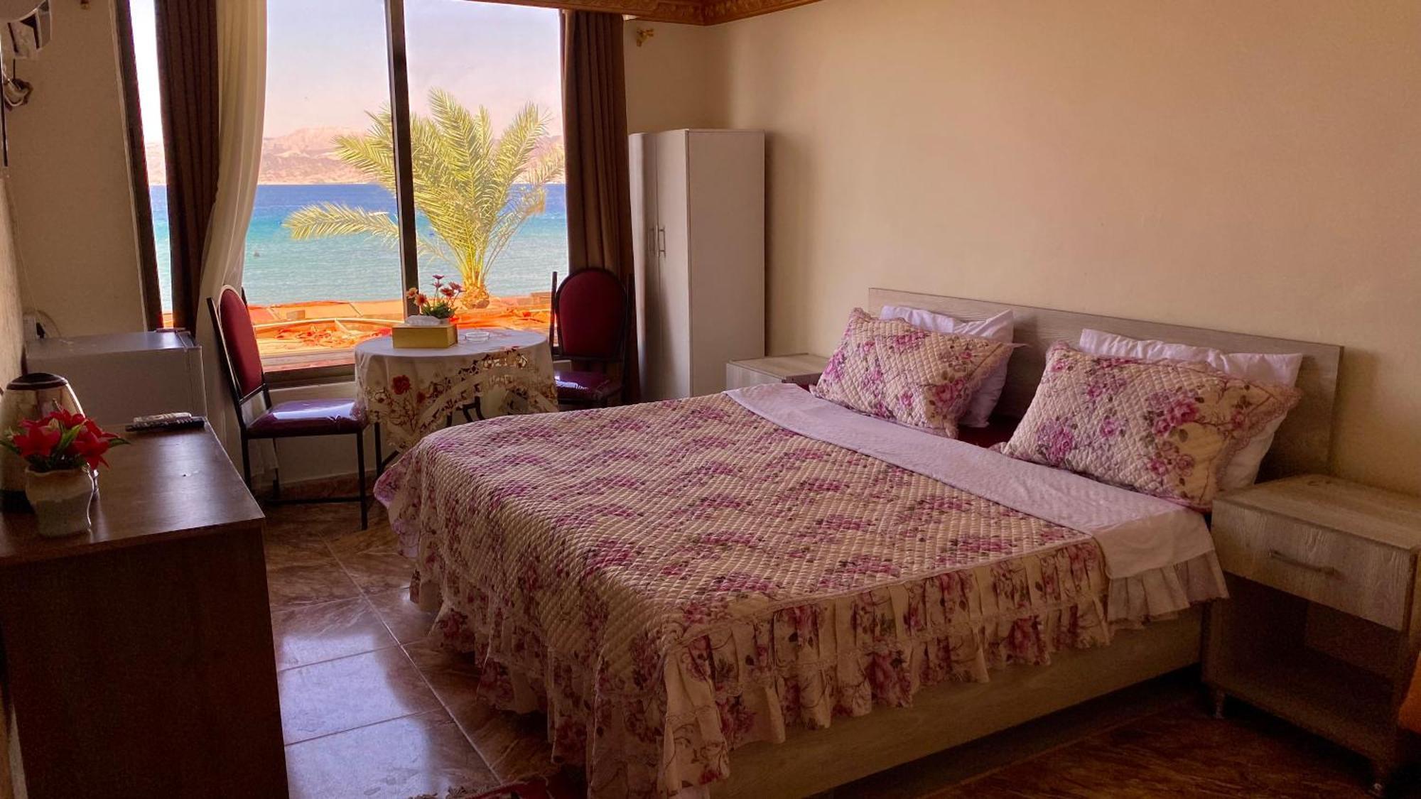 Al-Amer Beach Hotel アカバ エクステリア 写真